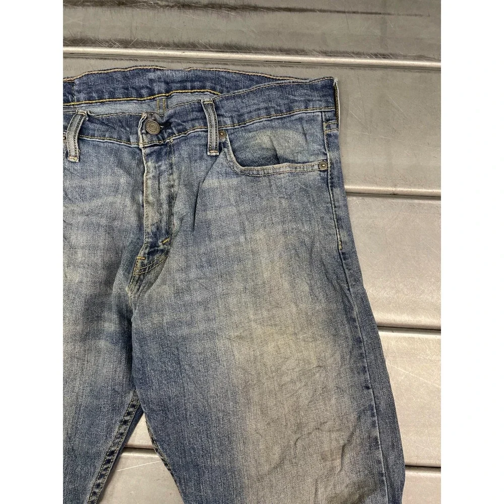 Levis 514‎ Jeans Mens 33X32 Blue Medium Wash Denim Straight Leg Distressed